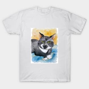 Pet portrait of tuxedo cat. Watercolor drawing T-Shirt